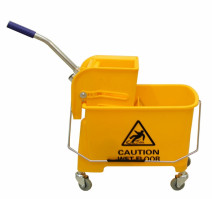 Ведро 20л пластиковое с механическим отжимом на колесах желтое